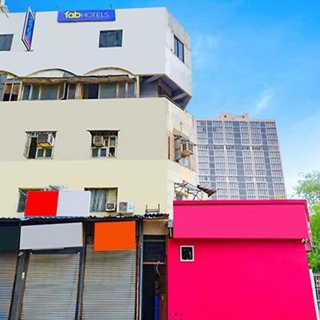 Fabhotel Kadamb Inn 阿穆达巴 外观 照片