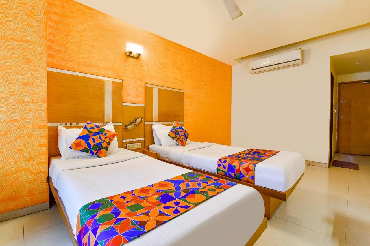 Fabhotel Kadamb Inn 阿穆达巴 外观 照片